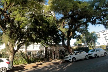 Apartamento à venda com 110m², 3 quartos e 2 vagasFachada