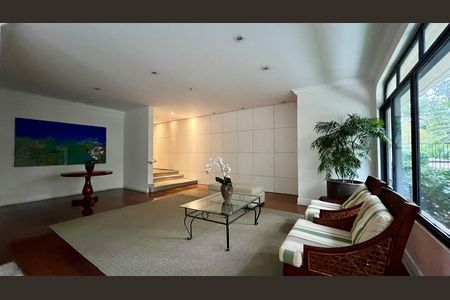 Apartamento para alugar com 163m², 3 quartos e 1 vaga Apartamento para alugar com 163m², 3 quartos e 1 vagaHall de entrada