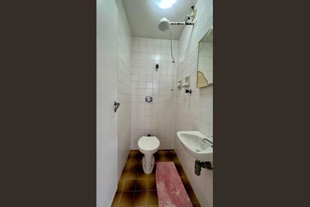 Apartamento para alugar com 163m², 3 quartos e 1 vaga Apartamento para alugar com 163m², 3 quartos e 1 vagaBanheiro de serviço
