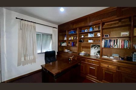 Apartamento para alugar com 163m², 3 quartos e 1 vaga Apartamento para alugar com 163m², 3 quartos e 1 vagaQuarto 1