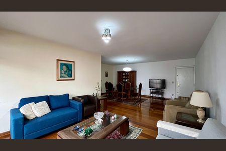 Apartamento para alugar com 163m², 3 quartos e 1 vaga Apartamento para alugar com 163m², 3 quartos e 1 vagaSala