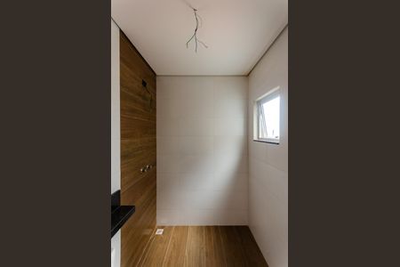 Casa à venda com 146m², 2 quartos e 2 vagas Casa à venda com 146m², 2 quartos e 2 vagasSuíte 2 - Banheiro