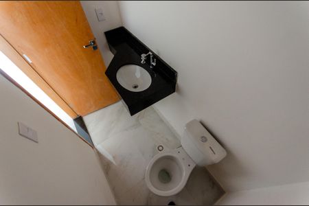 Casa à venda com 146m², 2 quartos e 2 vagasLavabo 1