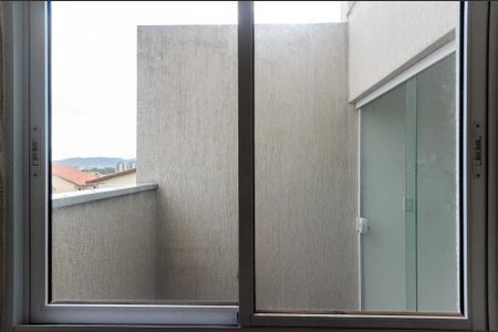 Casa à venda com 146m², 2 quartos e 2 vagasÁrea de Serviço - Janela