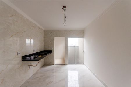 Casa à venda com 146m², 2 quartos e 2 vagasCozinha