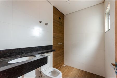 Casa à venda com 146m², 2 quartos e 2 vagasSuíte 2 - Banheiro