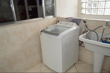 Casa para alugar com 200m², 4 quartos e sem vagaÁrea de Serviço