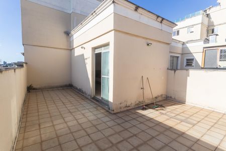 Apartamento à venda com 160m², 4 quartos e 3 vagasCobertura