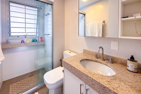 Apartamento à venda com 94m², 2 quartos e 1 vagaBanheiro Social