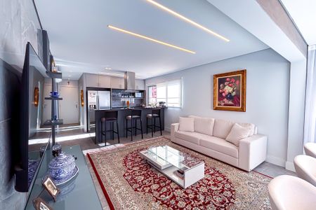 Apartamento à venda com 94m², 2 quartos e 1 vagaSala