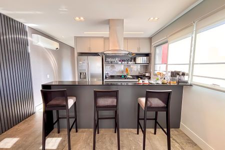 Apartamento à venda com 94m², 2 quartos e 1 vagaCozinha