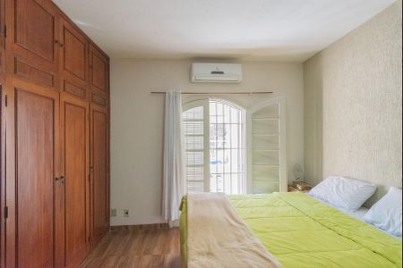 Casa à venda com 175m², 3 quartos e 4 vagasQuarto 1