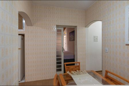 Casa à venda com 175m², 3 quartos e 4 vagasCopa