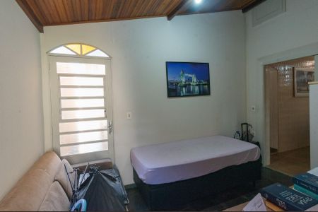 Casa à venda com 175m², 3 quartos e 4 vagasEscritório