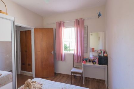 Casa à venda com 175m², 3 quartos e 4 vagasQuarto 3