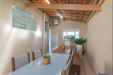 Casa à venda com 175m², 3 quartos e 4 vagasÁrea comum