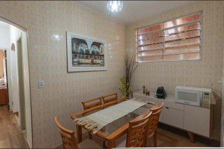 Casa à venda com 175m², 3 quartos e 4 vagasCopa