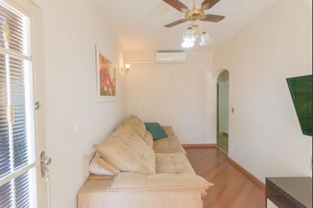 Casa à venda com 175m², 3 quartos e 4 vagasSala