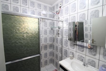 Casa à venda com 100m², 2 quartos e 1 vagaBanheiro