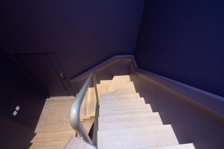 Apartamento à venda com 135m², 2 quartos e 2 vagasEscada