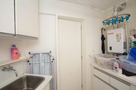 Apartamento à venda com 135m², 2 quartos e 2 vagasÁrea de Serviço