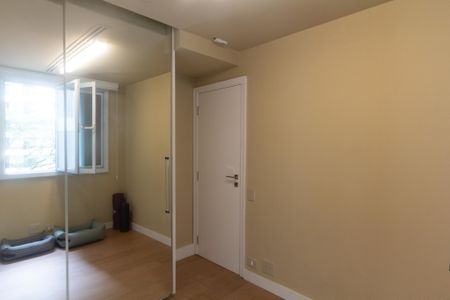 Apartamento à venda com 135m², 2 quartos e 2 vagasSuíte 2