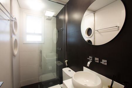 Apartamento à venda com 135m², 2 quartos e 2 vagasBanheiro da Suíte 2