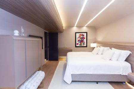 Apartamento à venda com 135m², 2 quartos e 2 vagasSuíte 1