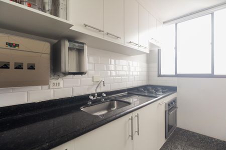 Apartamento à venda com 94m², 4 quartos e 2 vagasCozinha