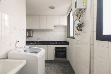 Apartamento à venda com 94m², 4 quartos e 2 vagasÁrea de Serviço
