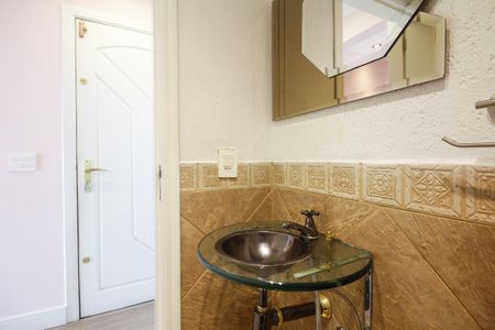 Apartamento à venda com 94m², 4 quartos e 2 vagasLavabo