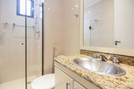 Apartamento à venda com 94m², 4 quartos e 2 vagasBanheiro Social