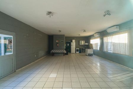 Apartamento para alugar com 60m², 2 quartos e sem vagaÁrea comum - Salão de festas