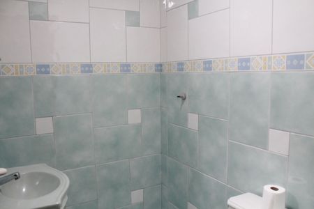 Casa à venda com 280m², 3 quartos e 5 vagasBanheiro 2