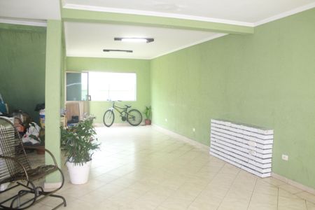 Casa à venda com 280m², 3 quartos e 5 vagasGaragem