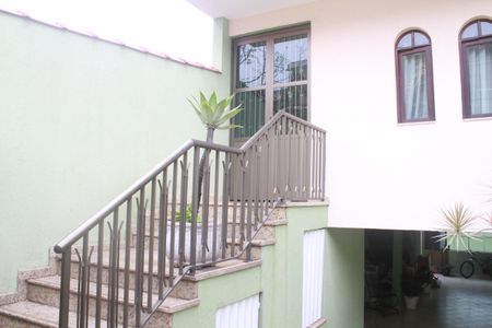 Casa à venda com 280m², 3 quartos e 5 vagasFachada