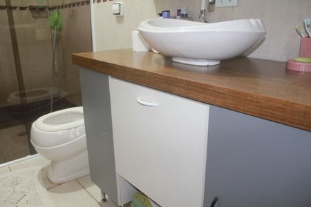 Casa à venda com 280m², 3 quartos e 5 vagasBanheiro da Suíte