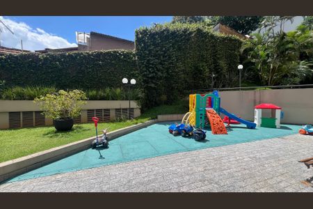 Apartamento à venda com 85m², 3 quartos e 2 vagasÁrea comum - Playground