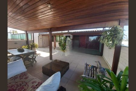 Apartamento à venda com 372m², 5 quartos e 3 vagas