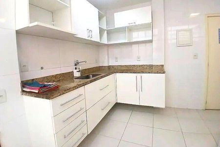 Apartamento à venda com 73m², 2 quartos e sem vaga