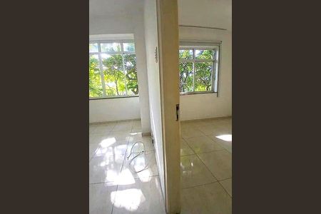 Apartamento à venda com 73m², 2 quartos e sem vaga