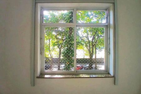 Apartamento à venda com 73m², 2 quartos e sem vaga