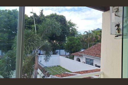 Casa à venda com 340m², 3 quartos e 1 vaga