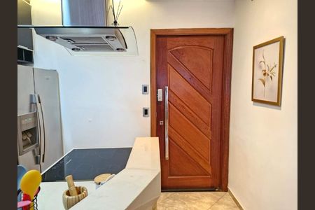 Apartamento à venda com 98m², 2 quartos e sem vaga