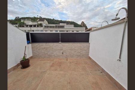 Apartamento à venda com 98m², 2 quartos e sem vaga