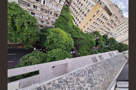 Apartamento à venda com 98m², 2 quartos e sem vaga