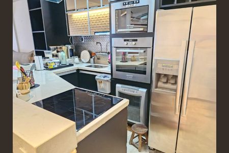 Apartamento à venda com 98m², 2 quartos e sem vaga