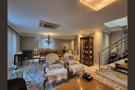 Apartamento à venda com 357m², 5 quartos e 3 vagas Apartamento à venda com 357m², 5 quartos e 3 vagasSala