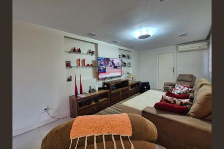 Apartamento à venda com 357m², 5 quartos e 3 vagas Apartamento à venda com 357m², 5 quartos e 3 vagasSala 2