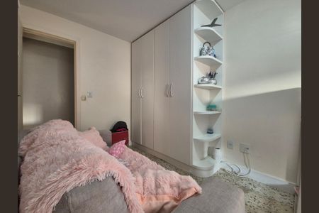 Apartamento à venda com 357m², 5 quartos e 3 vagas Apartamento à venda com 357m², 5 quartos e 3 vagasSuíte 2